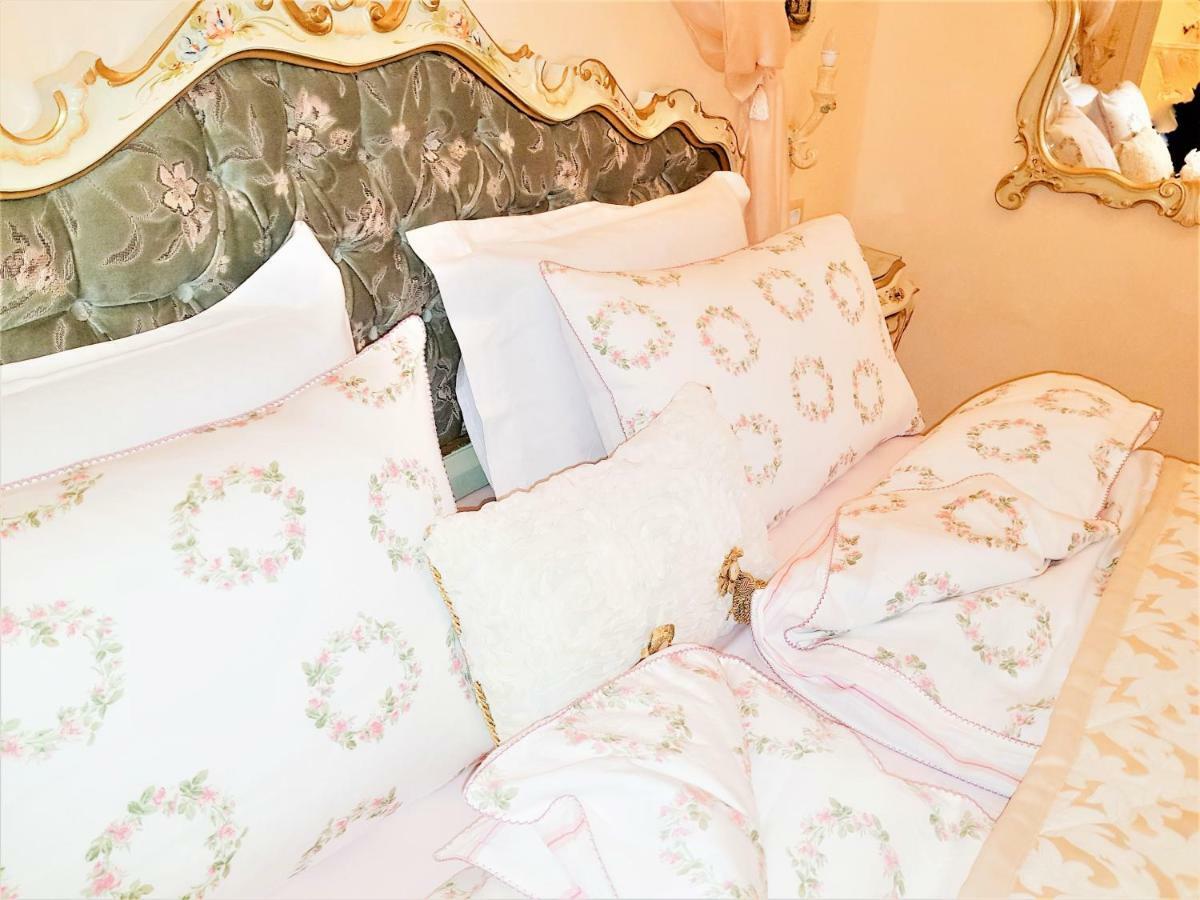 Fiore D'Arancio Luxury City Center Apartment Verona Ngoại thất bức ảnh