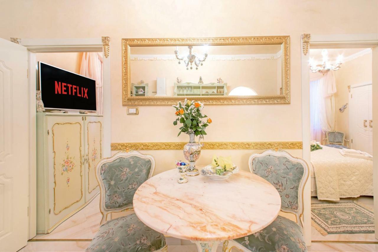 Fiore D'Arancio Luxury City Center Apartment Verona Ngoại thất bức ảnh